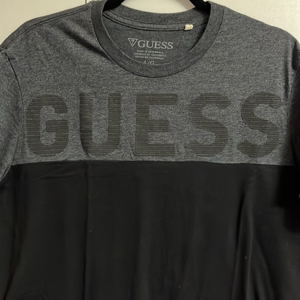 Guess tee - Picture 2 of 3
